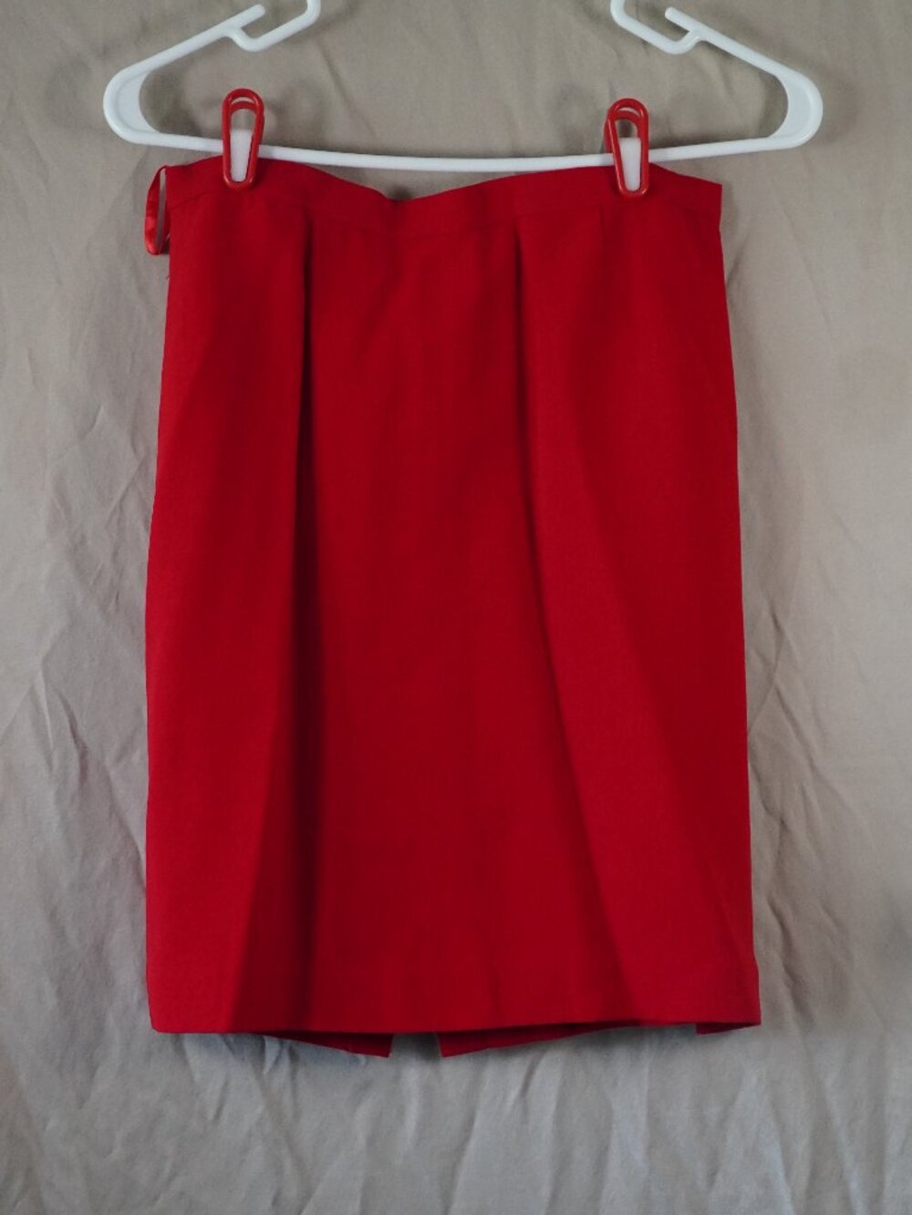 Vintage DKNY red pencil skirt